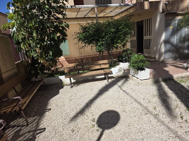 4 makuuhuone Ranta-asunto myytävänä paikassa Playa Tamarit - Playa Lissa, Santa Pola - 240 000 € (Ref: 9192619)