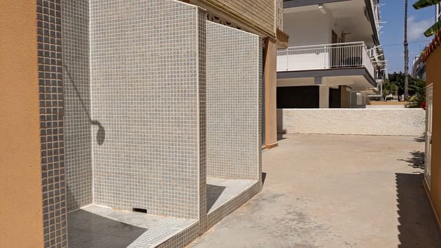 3 bedroom Beach Apartment for sale in Gran Playa, Santa Pola with garage - € 215,000 (Ref: 9215479)