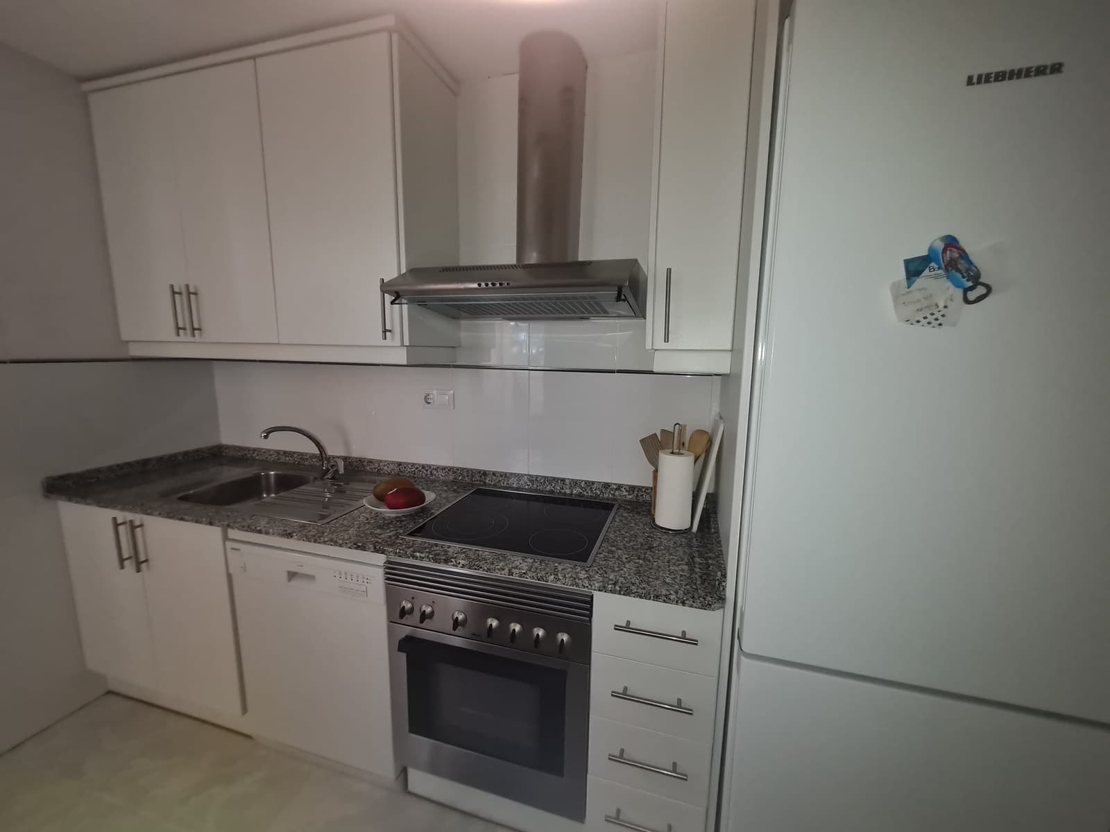 3 bedroom Beach Apartment for sale in Denia with pool garage - € 510,000 (Ref: 9338500)