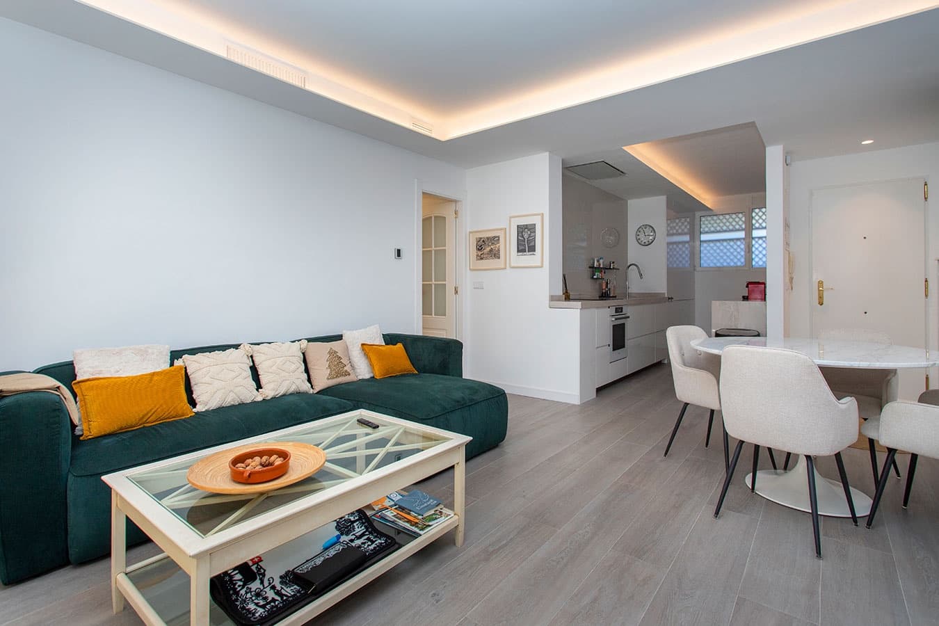 3 bedroom Bungalow for sale in Alicante / Alacant city with pool garage - € 599,000 (Ref: 9558797)