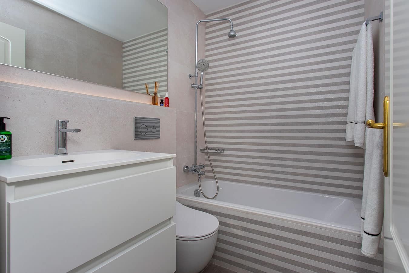 3 bedroom Bungalow for sale in Alicante / Alacant city with pool garage - € 599,000 (Ref: 9558797)