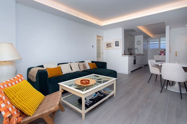 3 sypialnia Bungalow na sprzedaż w Alicante Golf, Miasto Alicante / Alacant z basenem garażem - 610 000 € (Ref: 9558797)