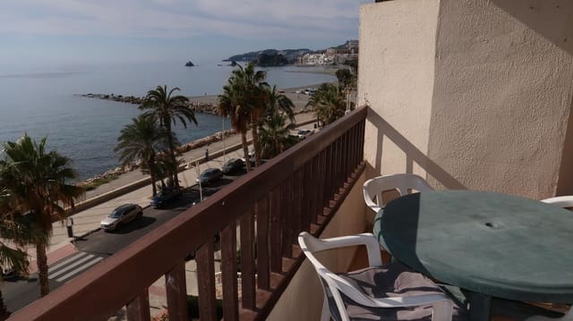 2 bedroom Apartment for holiday rental in Velilla, Almuñécar with garage - € 430 (Ref: 3095236)