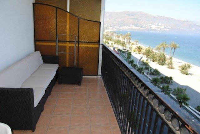 1 bedroom Apartment for holiday rental in Velilla, Almuñécar with pool - € 295 (Ref: 3095237)