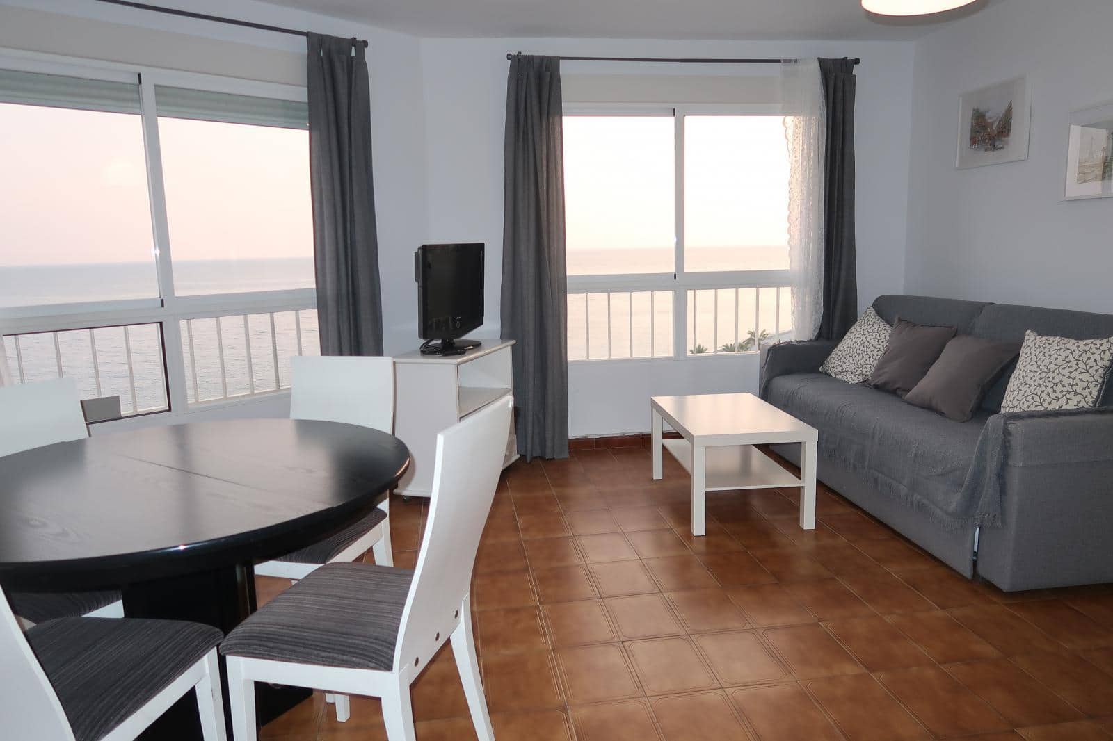 1 quarto Apartamento para arrendamento para férias em Almunecar com piscina - 330 € (Ref: 3095240)