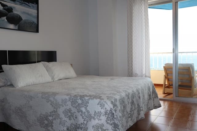 3 quarto Apartamento para arrendamento para férias em Almuñécar com piscina - 535 € (Ref: 3095242)