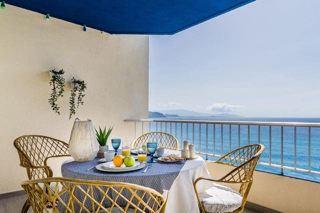 2 bedroom Apartment for holiday rental in Almuñécar with pool - € 595 (Ref: 6401580)