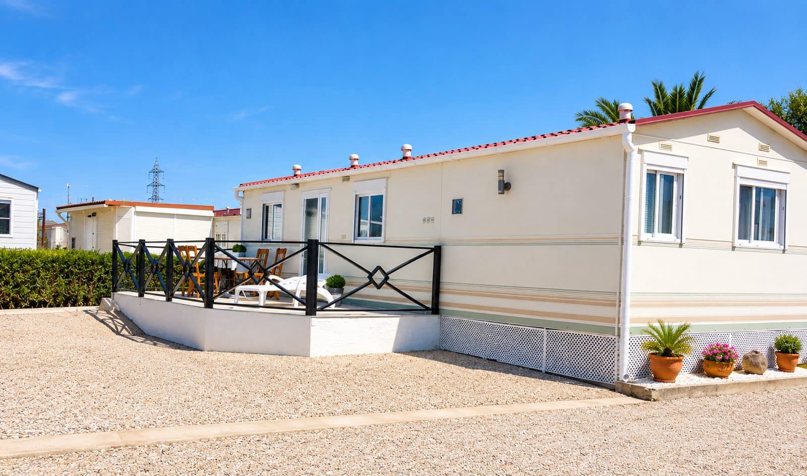 2 bedroom Mobile Home for sale in Los Gallardos with pool - € 42,000 (Ref: 10086954)