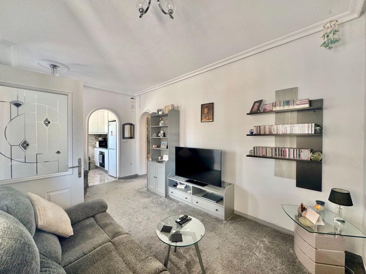 2 chambre Villa/Maison à vendre à La Florida avec piscine garage - 245 000 € (Ref: 10003606)
