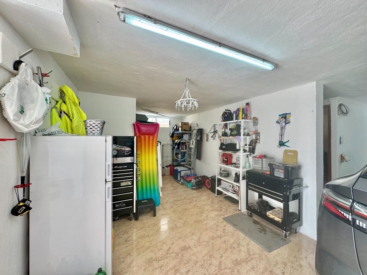 2 chambre Villa/Maison à vendre à La Florida avec piscine garage - 245 000 € (Ref: 10003606)