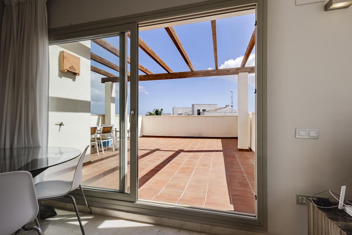 2 soveværelse Lejlighed til salg i Las Colinas Golf med swimmingpool garage - € 275.000 (Ref: 10003608)