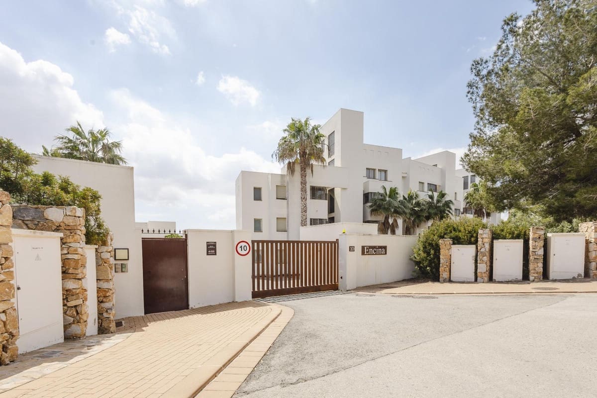 2 soveværelse Lejlighed til salg i Las Colinas Golf med swimmingpool garage - € 275.000 (Ref: 10003608)