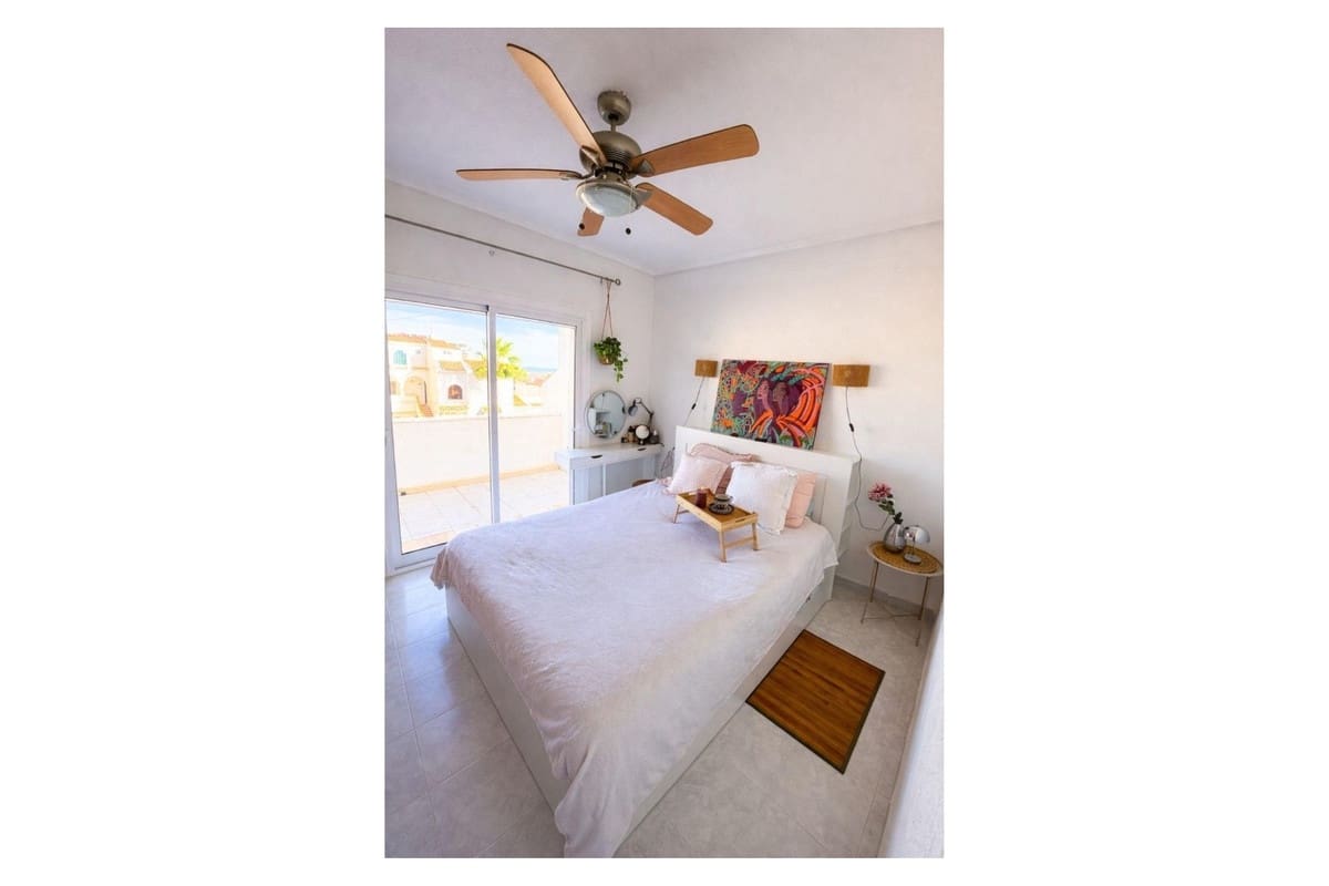 3 quarto Casa em Banda para venda em Ciudad Quesada com piscina garagem - 215 000 € (Ref: 10003610)
