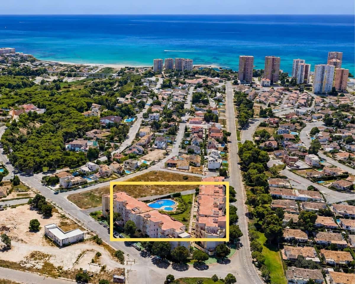 2 bedroom Apartment for sale in Campoamor with pool garage - € 205,000 (Ref: 10003611)