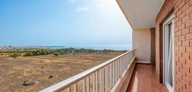 2 slaapkamer Appartement te koop in Punta Prima, Orihuela met zwembad garage - € 225.000 (Ref: 10005259)