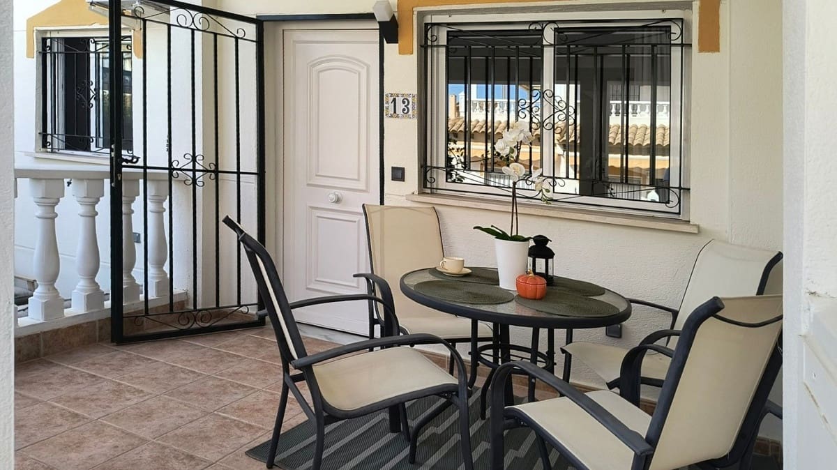 3 sypialnia Dom na sprzedaż w Orihuela Costa z basenem garażem - 277 900 € (Ref: 10005261)