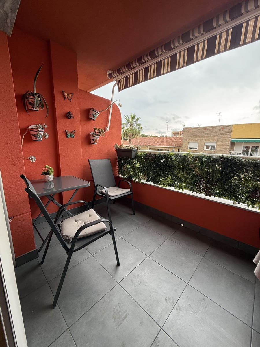 2 soverom Leilighet til salgs i San Pedro del Pinatar med garasje - € 149 950 (Ref: 10005263)
