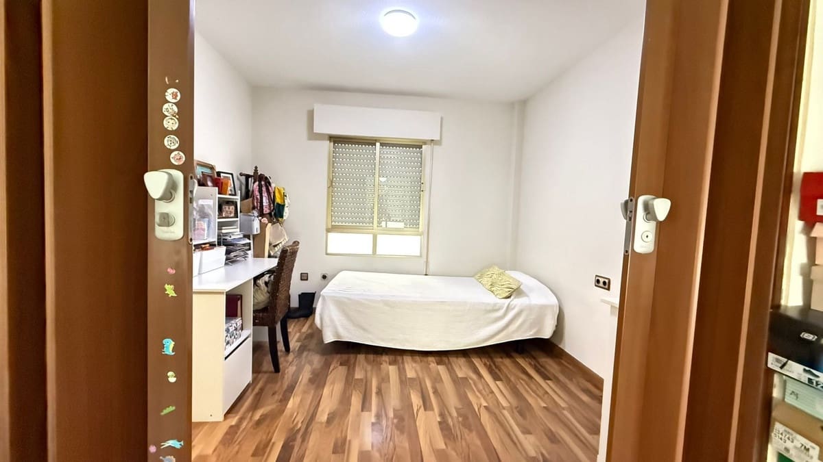 3 soveværelse Lejlighed til salg i San Miguel de Salinas med garage - € 155.000 (Ref: 10005265)