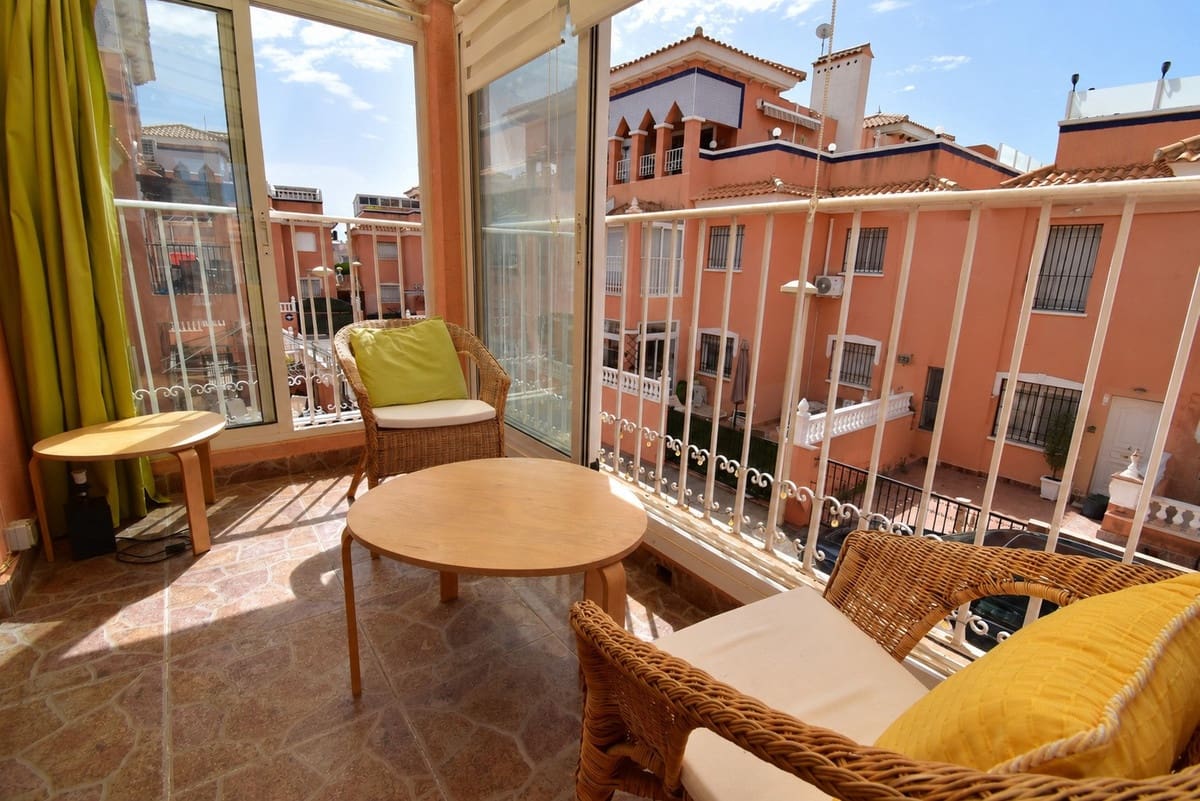 2 sovrum Lägenhet till salu i Playa Flamenca med pool - 169 900 € (Ref: 10006328)
