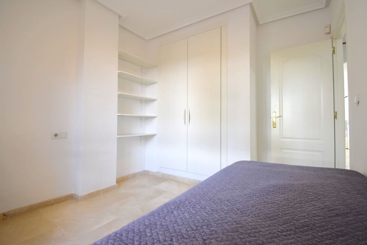 2 sovrum Lägenhet till salu i Playa Flamenca med pool garage - 205 000 € (Ref: 10006329)