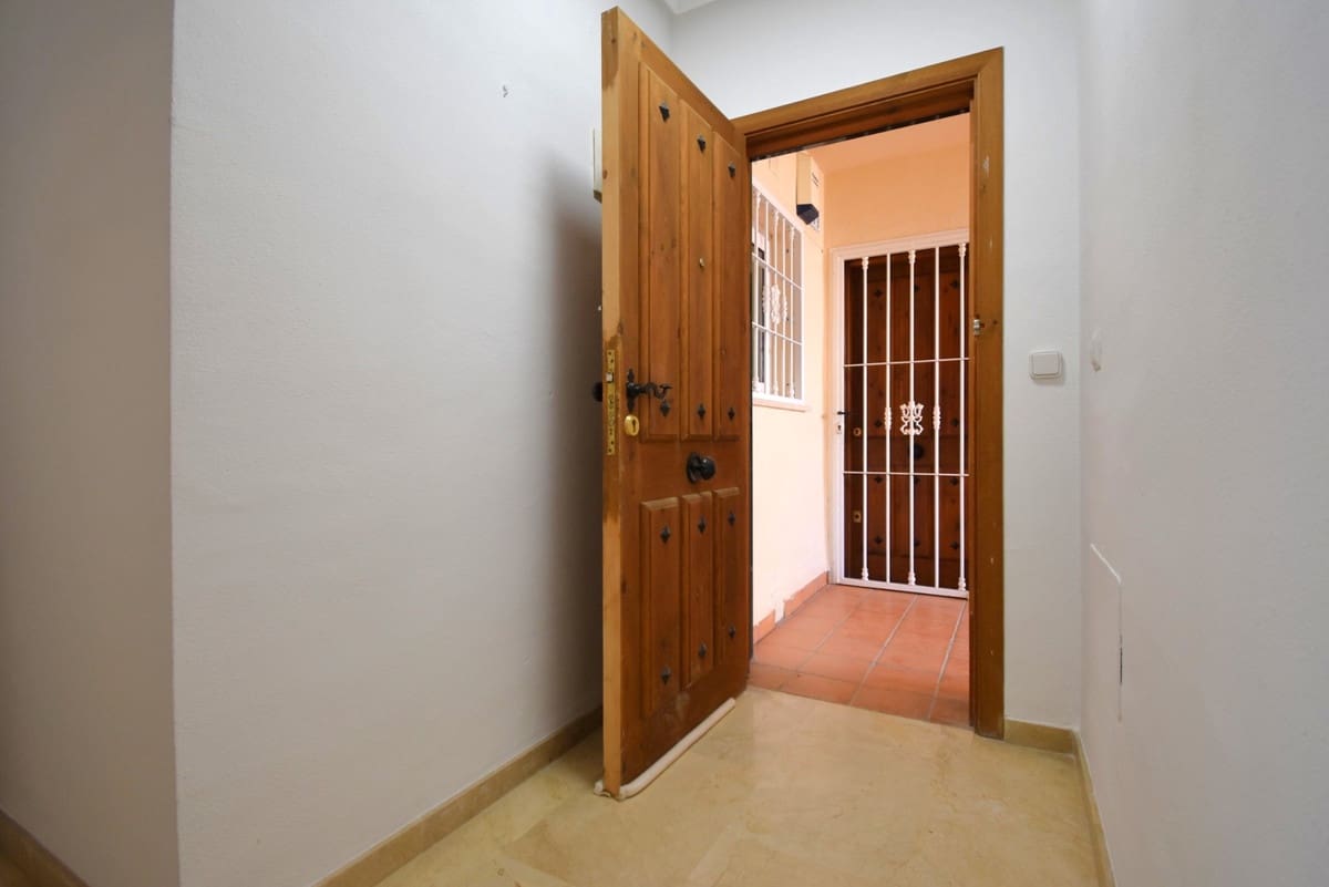 2 sovrum Lägenhet till salu i Playa Flamenca med pool garage - 205 000 € (Ref: 10006329)