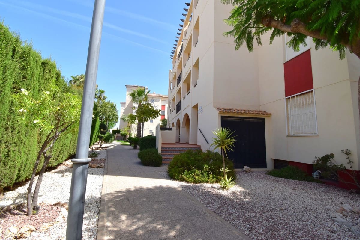 2 sovrum Lägenhet till salu i Playa Flamenca med pool garage - 205 000 € (Ref: 10006329)