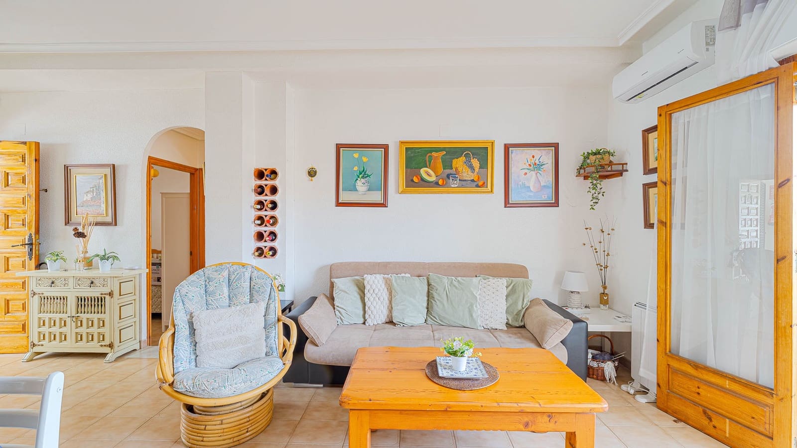 2 bedroom Apartment for sale in Punta Prima with pool - € 170,000 (Ref: 10015220)
