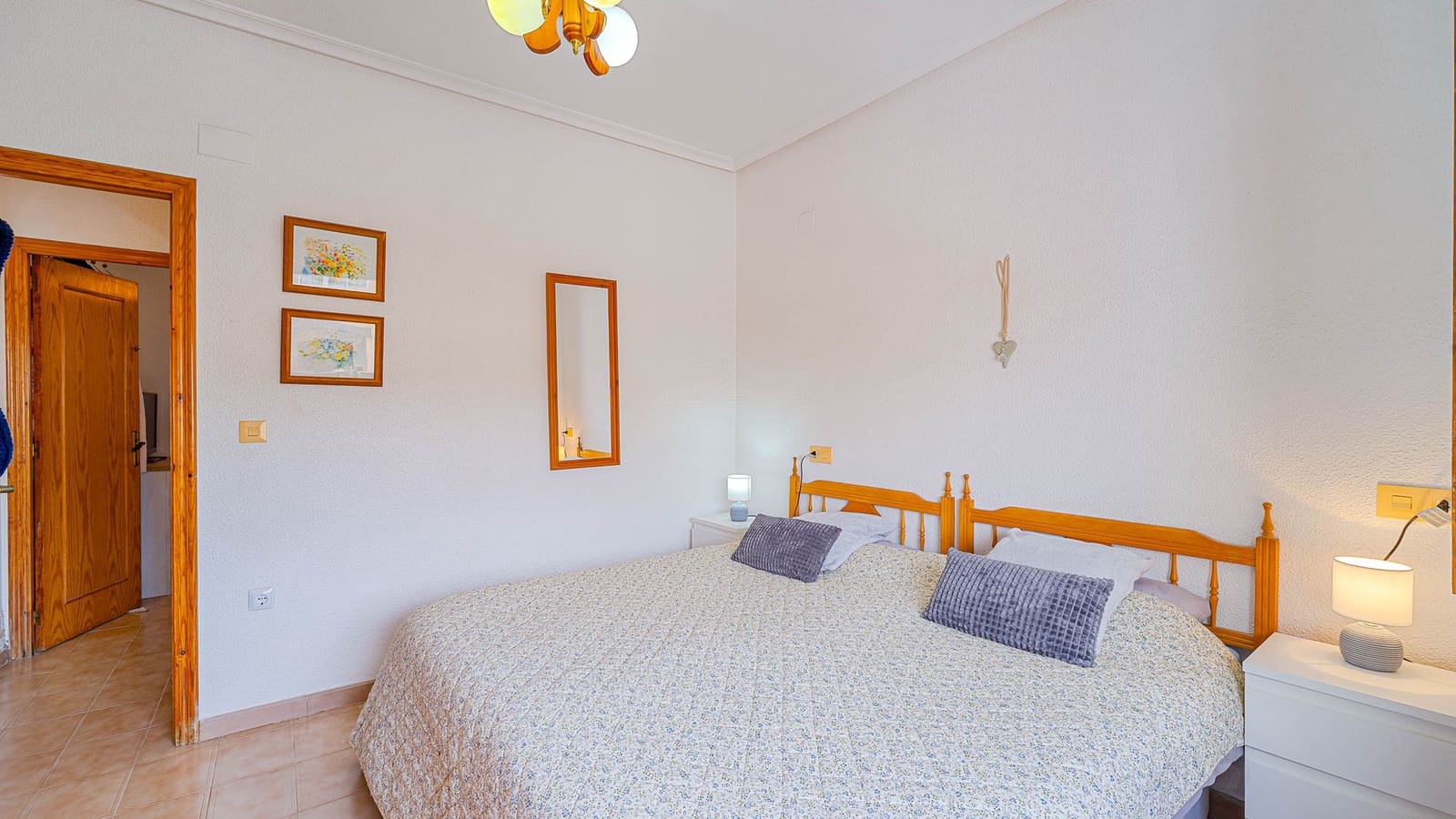 2 bedroom Apartment for sale in Punta Prima with pool - € 170,000 (Ref: 10015220)