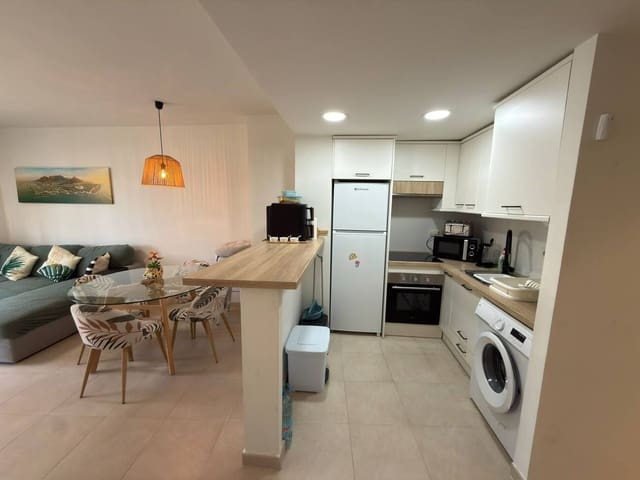 2 soveværelse Lejlighed til salg i Blue Lagoon med swimmingpool garage - € 175.000 (Ref: 10015225)