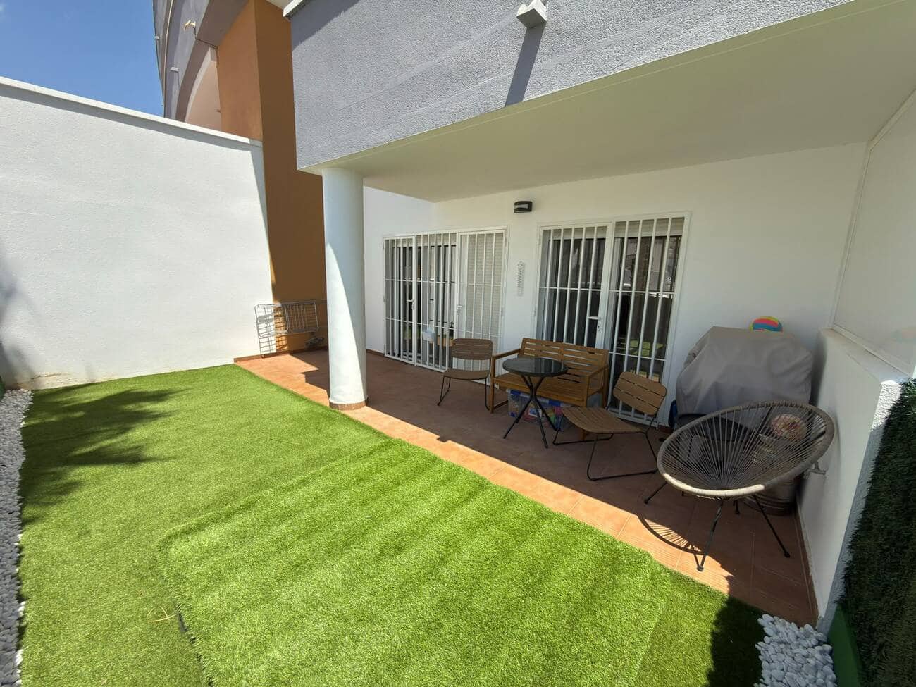2 soveværelse Lejlighed til salg i Orihuela Costa med swimmingpool garage - € 175.000 (Ref: 10015225)