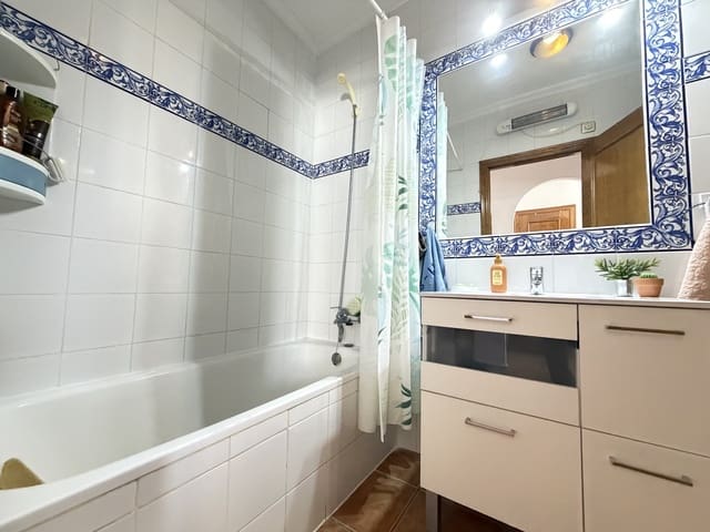 4 quarto Bungalow para venda em La Zenia, Orihuela - 289 000 € (Ref: 10037128)