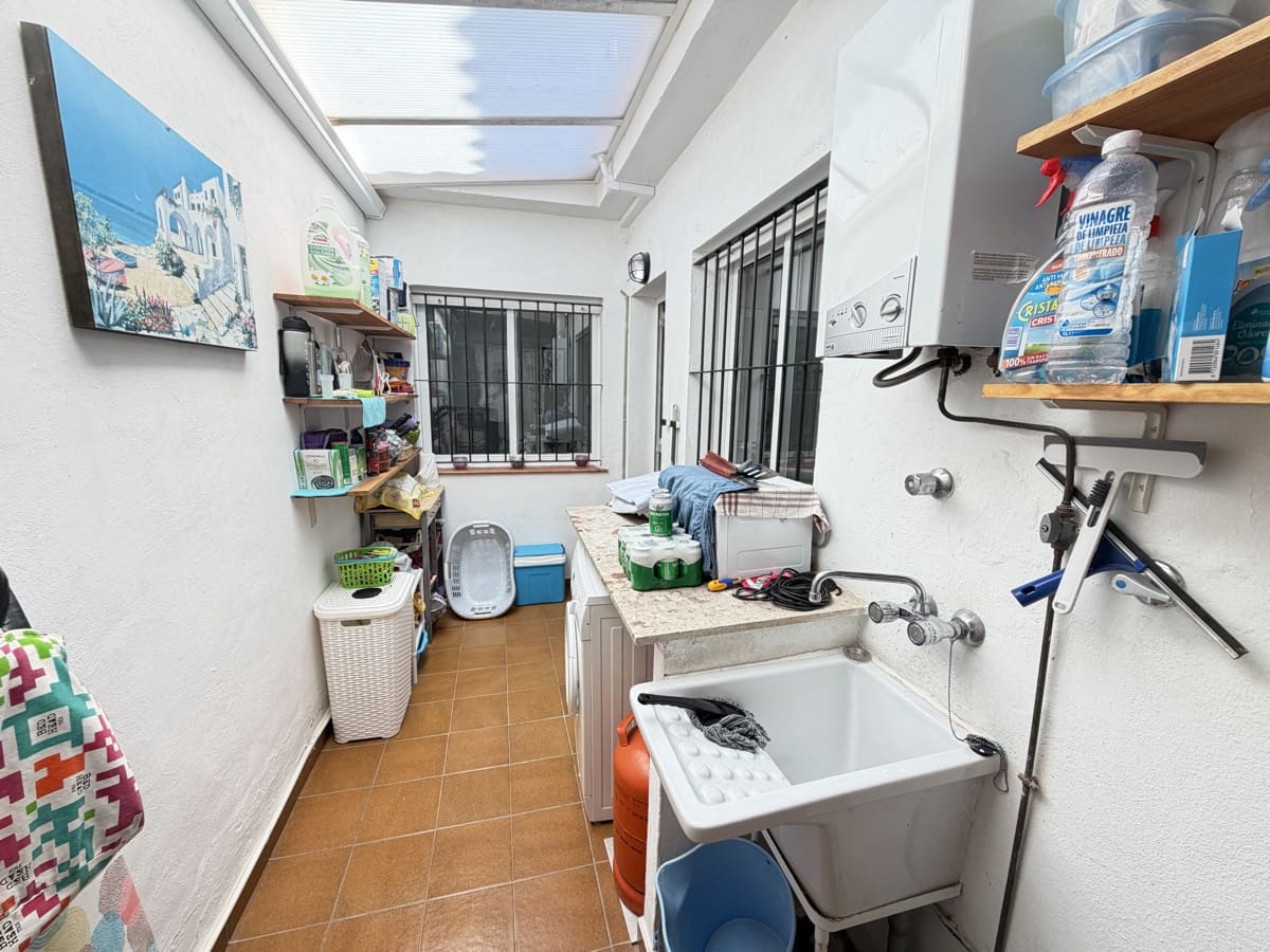 4 quarto Bungalow para venda em La Zenia - 289 000 € (Ref: 10037128)
