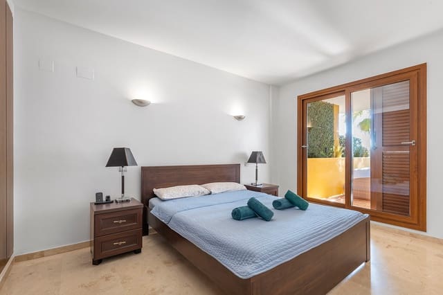2 quarto Apartamento para venda em Punta Prima, Torrevieja com piscina garagem - 345 000 € (Ref: 10037129)