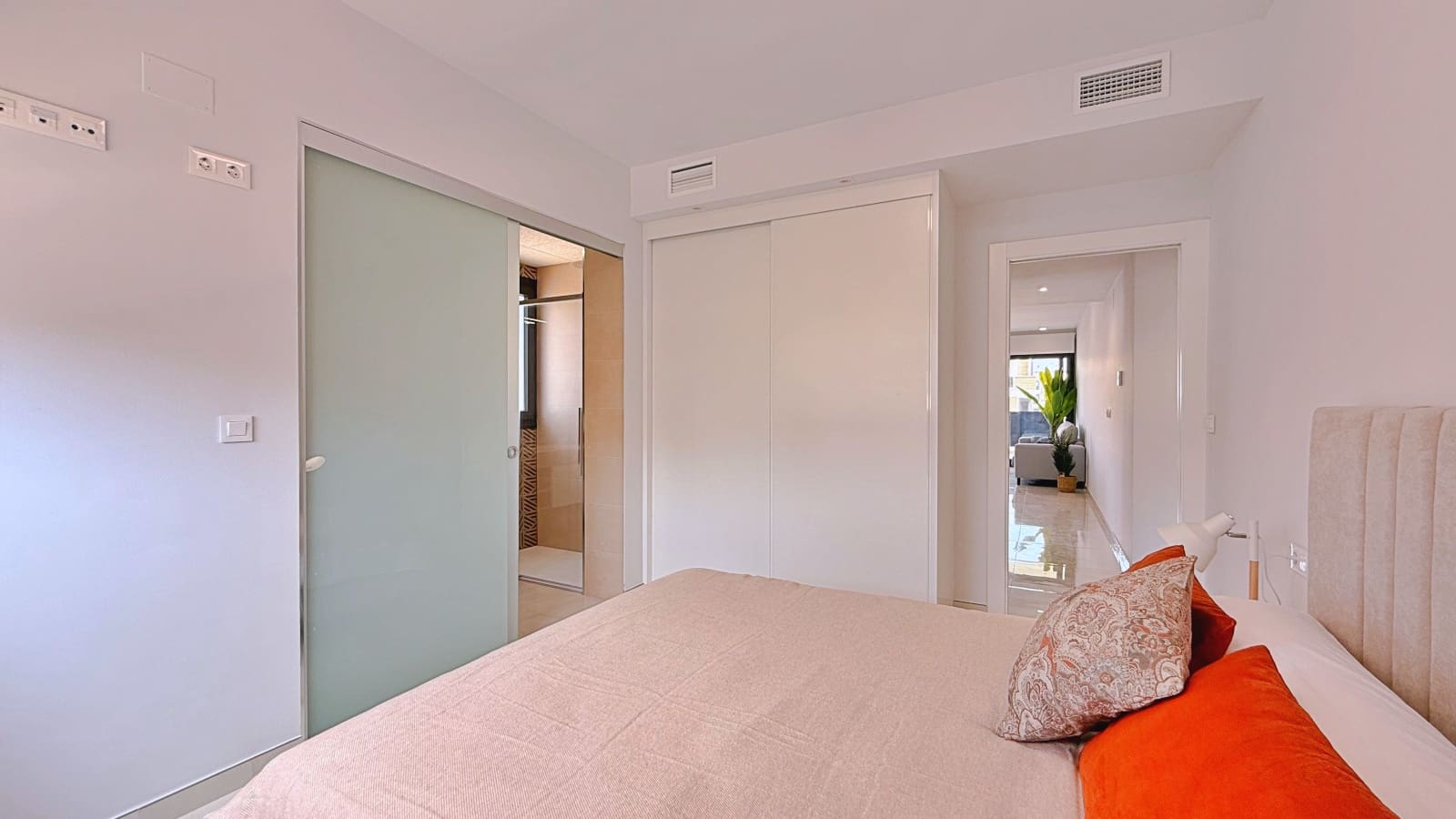 2 slaapkamer Appartement te koop in Orihuela Costa met zwembad garage - € 295.000 (Ref: 10037133)