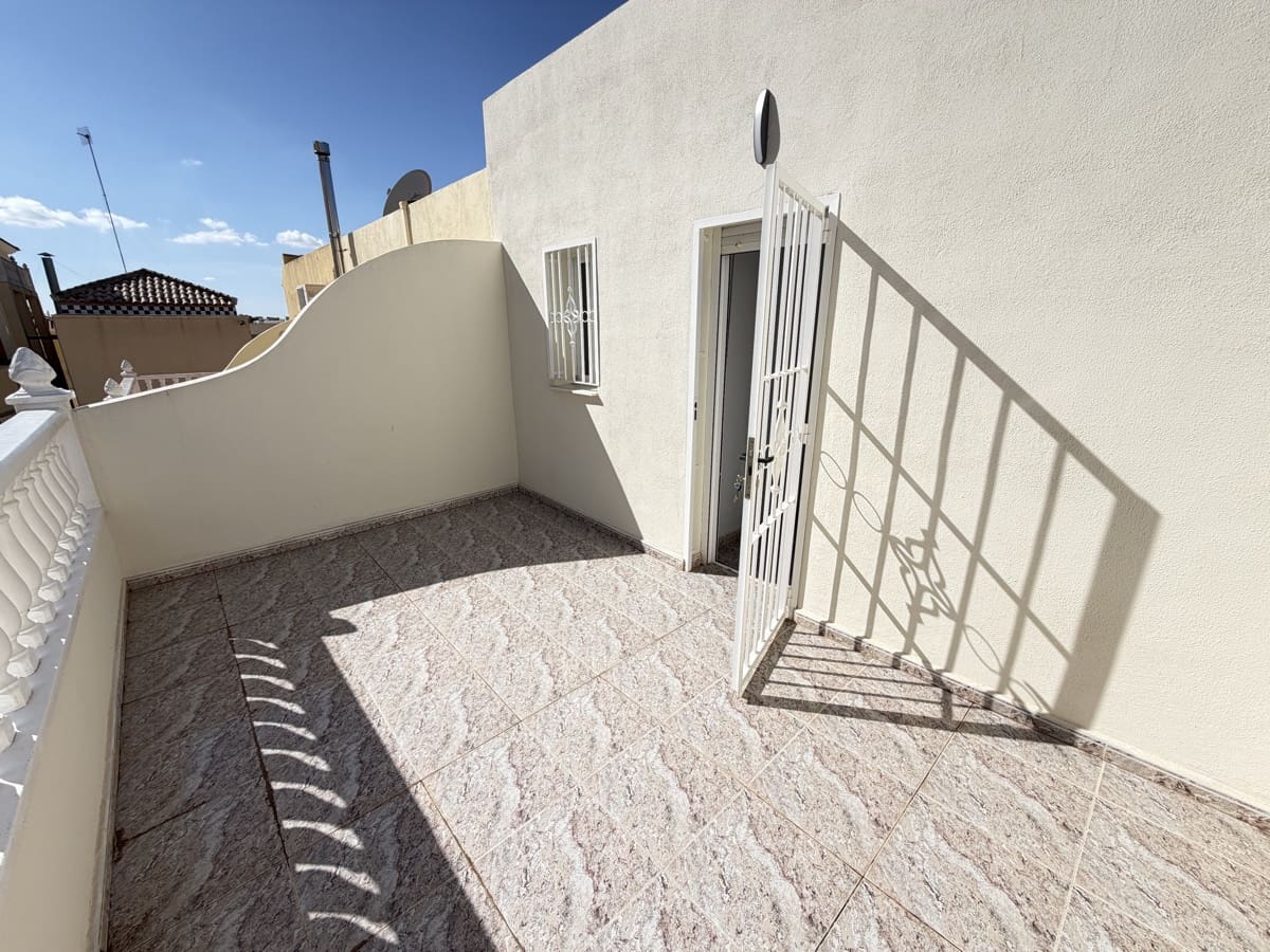 3 soverom Hus til salgs i Villamartin med svømmebasseng - € 199 995 (Ref: 10157560)