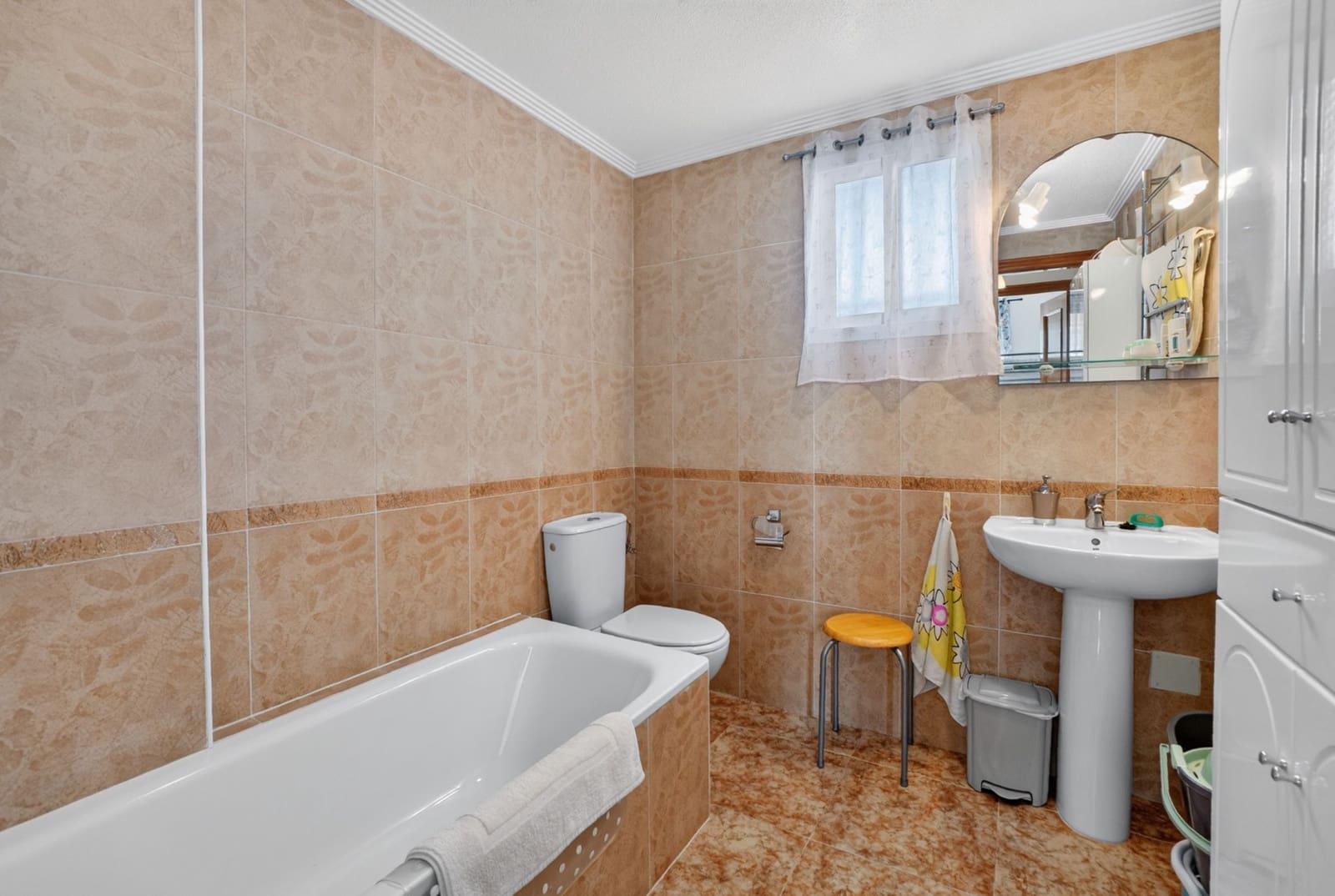 2 sypialnia Apartament na sprzedaż w Orihuela Costa z basenem garażem - 230 000 € (Ref: 10157567)