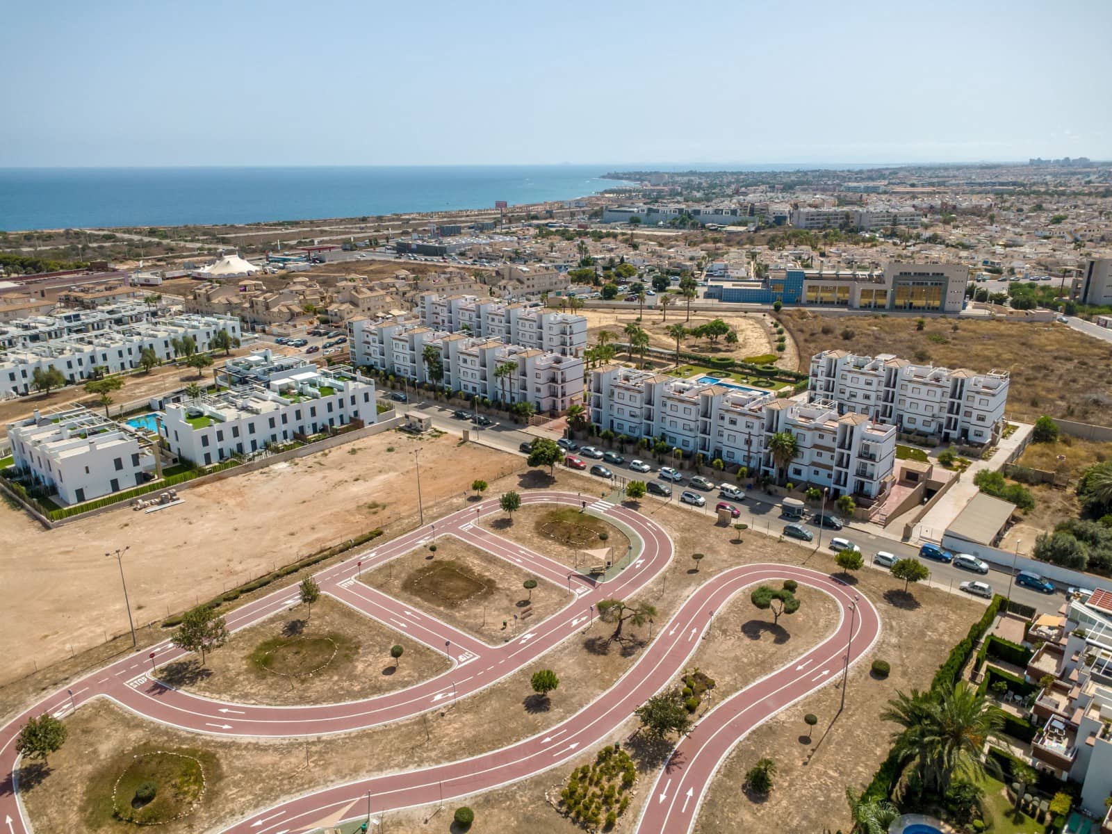 2 sypialnia Apartament na sprzedaż w Orihuela Costa z basenem garażem - 230 000 € (Ref: 10157567)