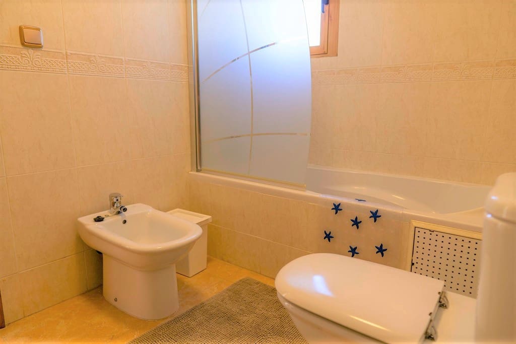 3 bedroom Villa for sale in Filipinas with pool - € 390,000 (Ref: 10161216)