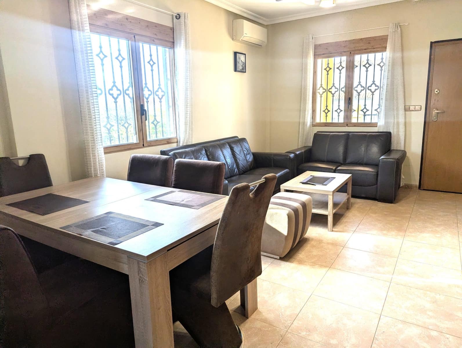3 bedroom Villa for sale in Filipinas with pool - € 390,000 (Ref: 10161216)