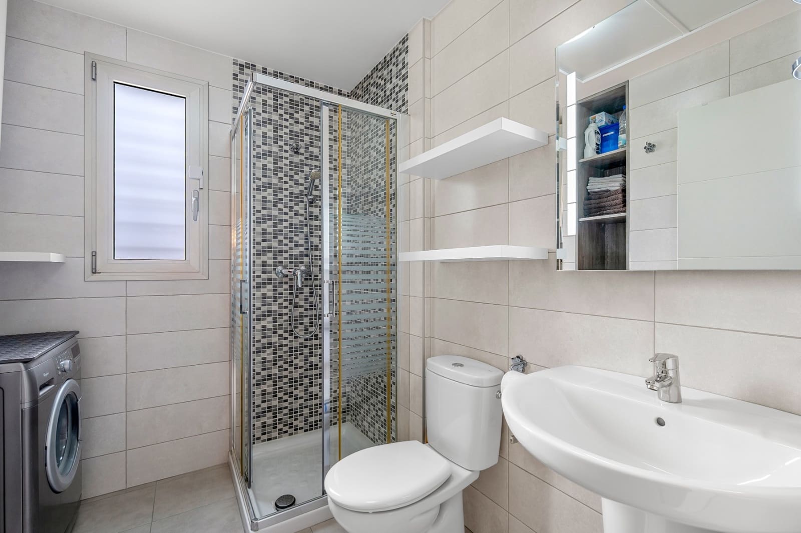2 bedroom Apartment for sale in Los Dolses with pool garage - € 219,900 (Ref: 10168399)