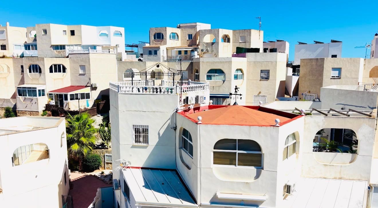 Apartamento de 1 habitación en San Miguel de Salinas en venta - 110.000 € (Ref: 10168401)
