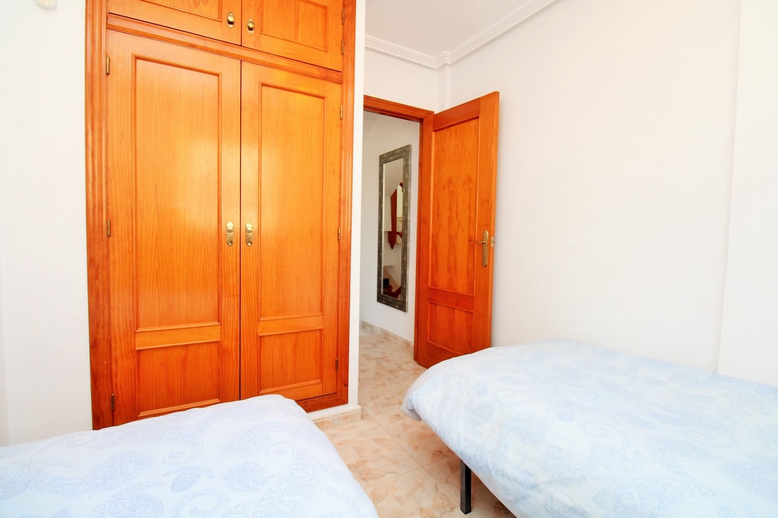 3 soveværelse Byhus til salg i Villamartin med swimmingpool garage - € 219.995 (Ref: 10174528)