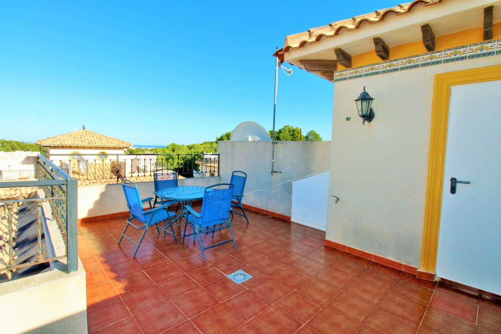 3 soveværelse Byhus til salg i Villamartin med swimmingpool garage - € 219.995 (Ref: 10174528)