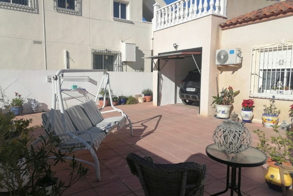 3 camera da letto Villa in vendita in San Miguel de Salinas con piscina garage - 245.000 € (Rif: 8605523)