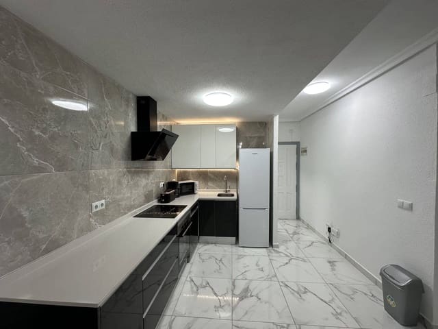 2 soveværelse Lejlighed til salg i Playa del Cura, Torrevieja - € 184.950 (Ref: 8605526)