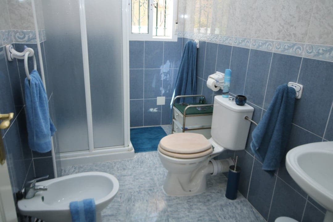 3 soveværelse Villa til salg i Villamartin med swimmingpool garage - € 295.000 (Ref: 8610532)