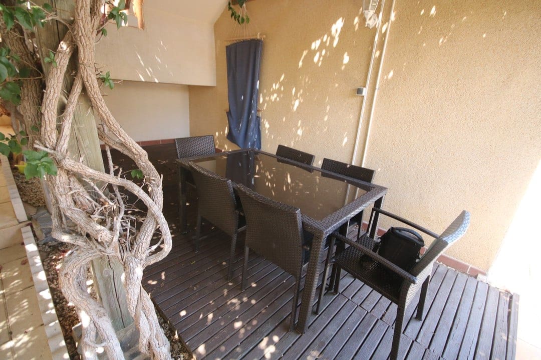 3 soveværelse Villa til salg i Villamartin med swimmingpool garage - € 295.000 (Ref: 8610532)