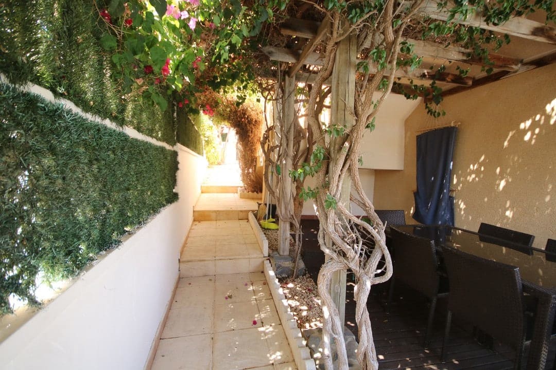 3 soveværelse Villa til salg i Villamartin med swimmingpool garage - € 295.000 (Ref: 8610532)