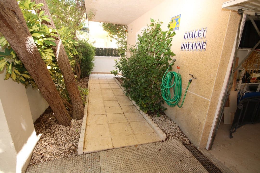 3 soveværelse Villa til salg i Villamartin med swimmingpool garage - € 295.000 (Ref: 8610532)