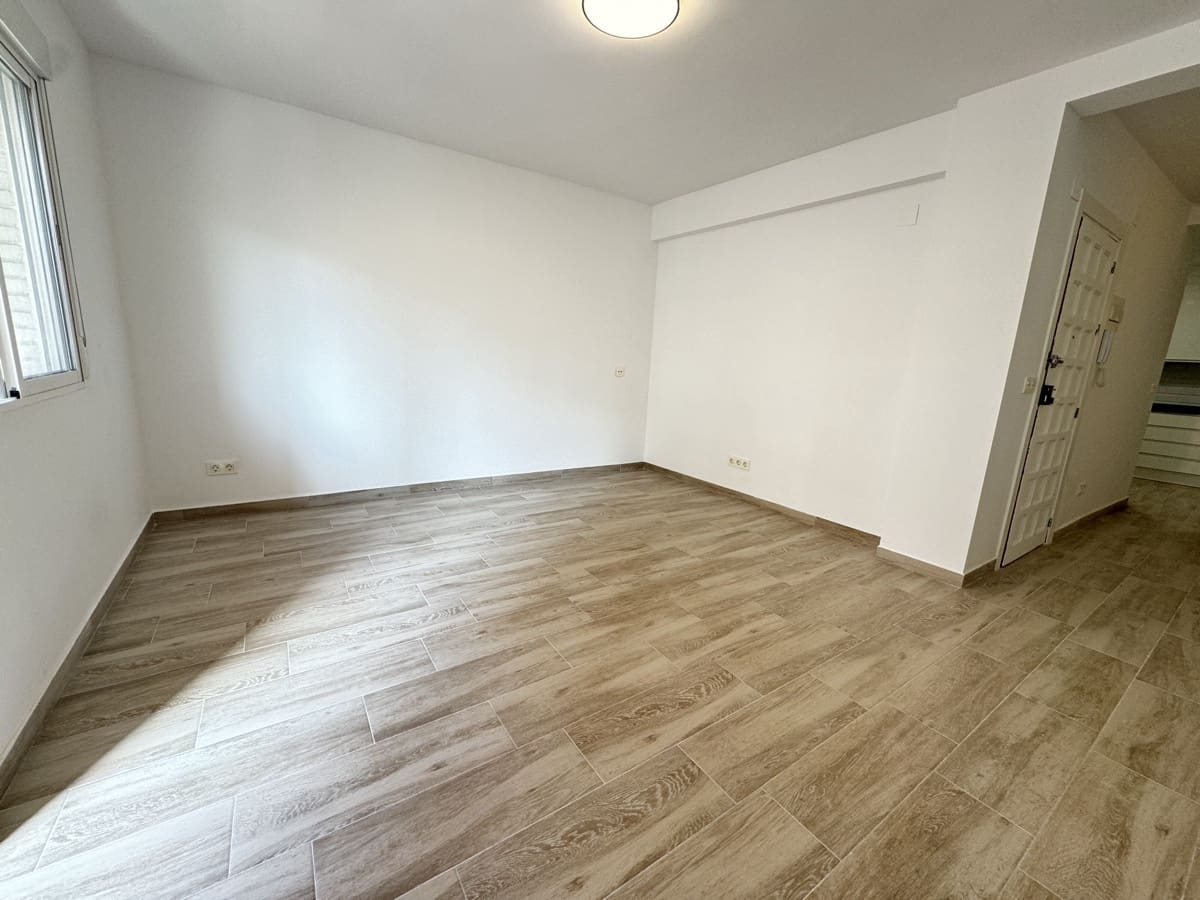 3 Zimmer Apartment zu verkaufen in Torrevieja - 144.995 € (Ref: 9099041)